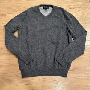 Nordstrom Men’s Shop V-Neck Charcoal Cashmere Sweater
